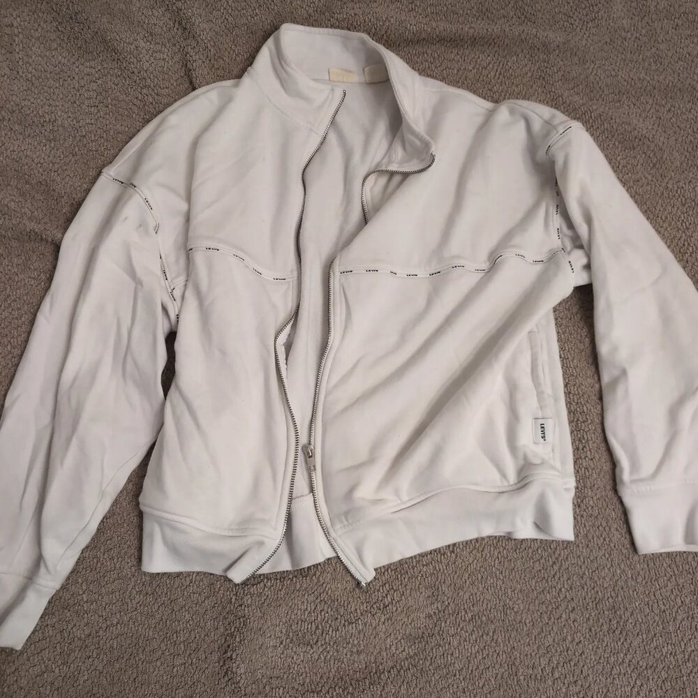 Levi’s white zip hoodie (Size S)